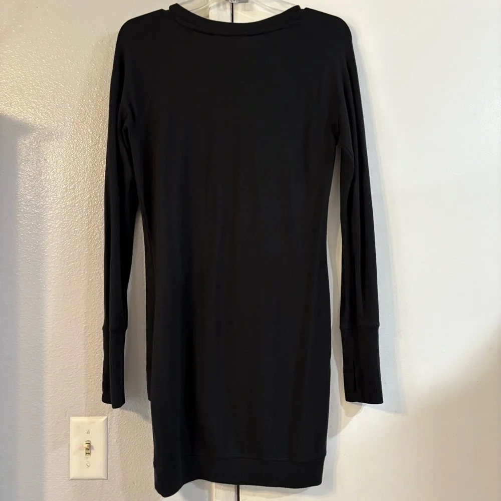 Athleta Criss Cross Black Sweater Dress Soft Jersey Stretch Long Sleeve XS Comfy